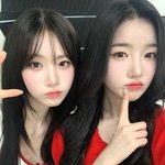 <b>클리오</b> 쿠션 쓰는 애들 있음??
