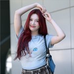 [<b>MD</b>포토] 레브벨벳 조이 '고양이 티, 너무 예쁘네'