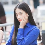 <b>민지</b> 왔다