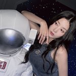 권은비, 감출수 없는 볼륨감..써머퀸에겐 <b>처서</b>매직도 안 통해