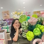 김세정, 쏟아진 생일선물 앞 상큼미 폭발 "<b>몇배</b>로 돌려드릴 것"