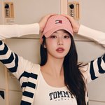 살이 더 빠졌나…'173cm' 장원영, 크롭티 입고 얄팍한 허리...