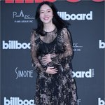 [드루와] [<b>MD</b>포토] 이정현 'D라인, 새 생명과 함께'