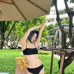 '파격 비키니' 한소희, <b>이런</b> 모습 처음…허리 타투까지 [N<b>샷</b>]