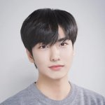 '이태원 참사'로 떠난 故 <b>이지한</b>, 동국대 명예졸업…母 "하염없이...