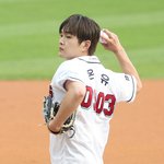 [포토] 온유 '데뷔 16년만 첫 시구'