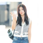 [사진]권은비,'청순한 <b>인사</b>