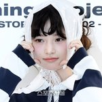 [포토]아이브 <b>레이</b>, 깜찍한 양 손 볼 하트