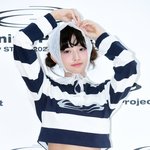 [엔터톡] [포토] 아이브 <b>레이</b>, '깨물어주고 싶은 깜찍함'