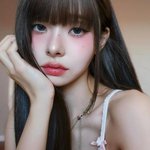 '40kg' 프리지아, 앞머리 내리니 보이는 '2초 장원영'…뼈말라까지...