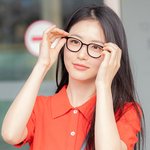 [댓글부탁해] [포토] <b>신예</b>은, 안경미인