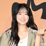 김혜윤 '예쁜 손하트'[엑's <b>HD포토</b>]