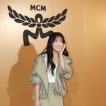 김혜윤, 꽃