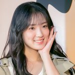 [포토] 김혜윤, <b>임솔</b> 업고 러블리