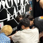 [트레저] 박지훈 __연은 모든 사진에서 <b>암내</b>풍기고 다니네