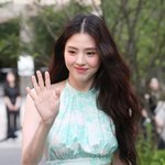 불법도박장 운영 혐의 구속…"<b>참담</b>한 심정, 배우와 관계 없어"