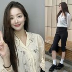 에이프릴 출신 이나은, 블라우스+<b>카프리</b> <b>팬츠</b>로 완성한 나들이룩