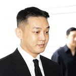 [속보] 유아인 ‘1심 선고 공판, 묵묵부답 출석’ [<b>MK</b>포토]