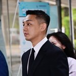 [속보] <b>유아</b>인, 짧게 자른 헤어[포토엔HD]