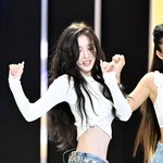 [사진]오마이걸 아린,'가녀린 허리'