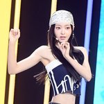 [TD포토] 오마이걸 <b>유아</b> '말도 안되게 예쁨'