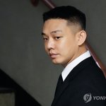 [속보] ‘상습 마약 투약’ 유아인, 1심 <b>징역</b> 1년… 법정 구속