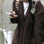 [댓글부탁해] 겨쿨딥 갈색옷 에바임??