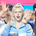 [사진]엔믹스 배이,'팬들 최고~'