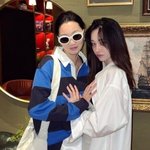 [속보] 장윤주·전종서, 가슴 움켜쥐고…화끈한 우정 사진