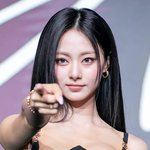 쯔위 "트와이스 지효·나연→박진영, 전폭 지원 감사해"