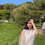 정채연, 시스루 원피스로 뽐낸 성숙미..아름답단 말이 절로