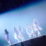 [댓글부탁해] '도쿄돔 입성' 아이브, 日 신문 1면 장식…"레이...