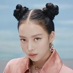 미야오 <b>나린</b> 자세가 왜케 이상하지??