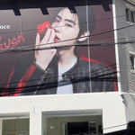 힌스는 성훈 얼굴 자랑하려고 모델 뽑은 것 같음