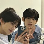 얼굴합으론 이 둘도 빠지면 안 됨 (<b>ft</b>.투어스)