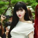 오마이걸 유아, 표정만 봐도 클래스가 다른 예쁨 [포토엔HD]