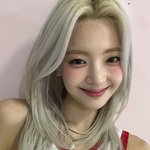 활동 중단 끝내고 복귀한 <b>여</b>돌.jpg