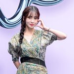 [모두드루와] [사진]러블리즈 <b>유지애</b>, 상큼 볼하트
