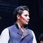 [모두드루와] 퍼컬이 <b>블러드</b> 레드하는 한 배우님.jpg