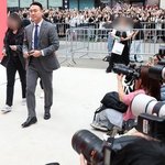 에스파 카리나, 실물 보려고 성수동에 인파 운집