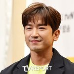 신화 이민우 "팬과 결혼 가능"...일·사랑 둘 다 잡는 스타들...