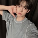 도용인거같은데<b>이사람</b>좀누군지찾아줘