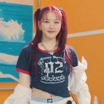 예린, 밝은 에너지로 전하는 솔로 성장사…'웨이비' [N신곡]