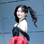 [사진]<b>빌리</b> 츠키, '강렬한 블랙&amp;레드'