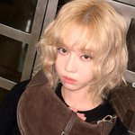 [댓글부탁해] 윈터 잘생쁨의 정석, <b>나른</b>한 금발 미모에 심쿵