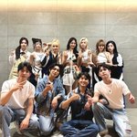 [댓글부탁해] 남<b>돌</b> <b>여돌</b> 체격차이봐 ㄷㄷㄷ