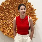 조윤희, 박기웅 작품 앞에서 ‘찰칵’…그림 같은 미모