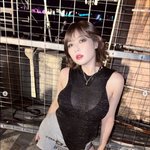 '용준형' 현아, <b>백리스</b> 파격 노출…조신함 1도 없는 예비 며느리