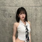 안유진 이렇게 섹시했나? 잘록한 허리가 국보급