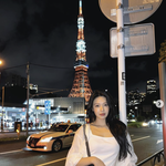 배경으로 빛나는 미모…'Unstoppable' 매력 발산 [<b>MD</b>스타]